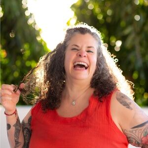 Meet your Posher, Tina